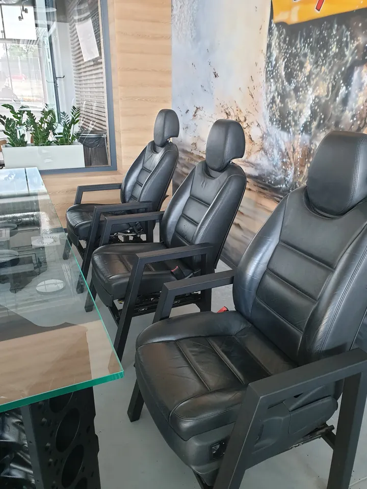 Zestaw motoryzacyjny 05 – zestaw mebli i dekoracji motoryzacyjnych YJA Moto Art